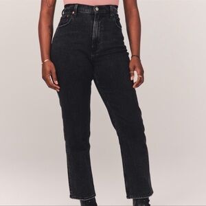 ABERCROMBIE AND FITCH ULTRA HIGH RISE STRAIGHT